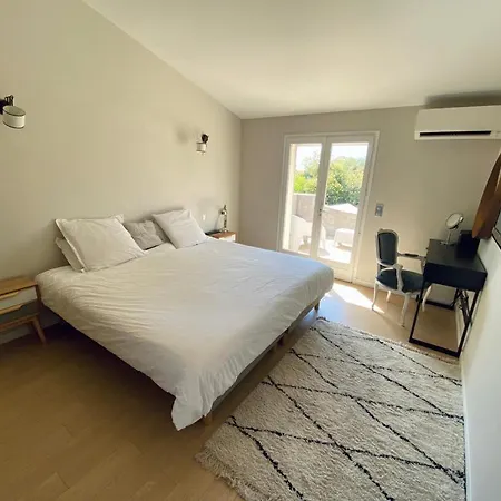 Vila Villa Margaux Yourhosthelper